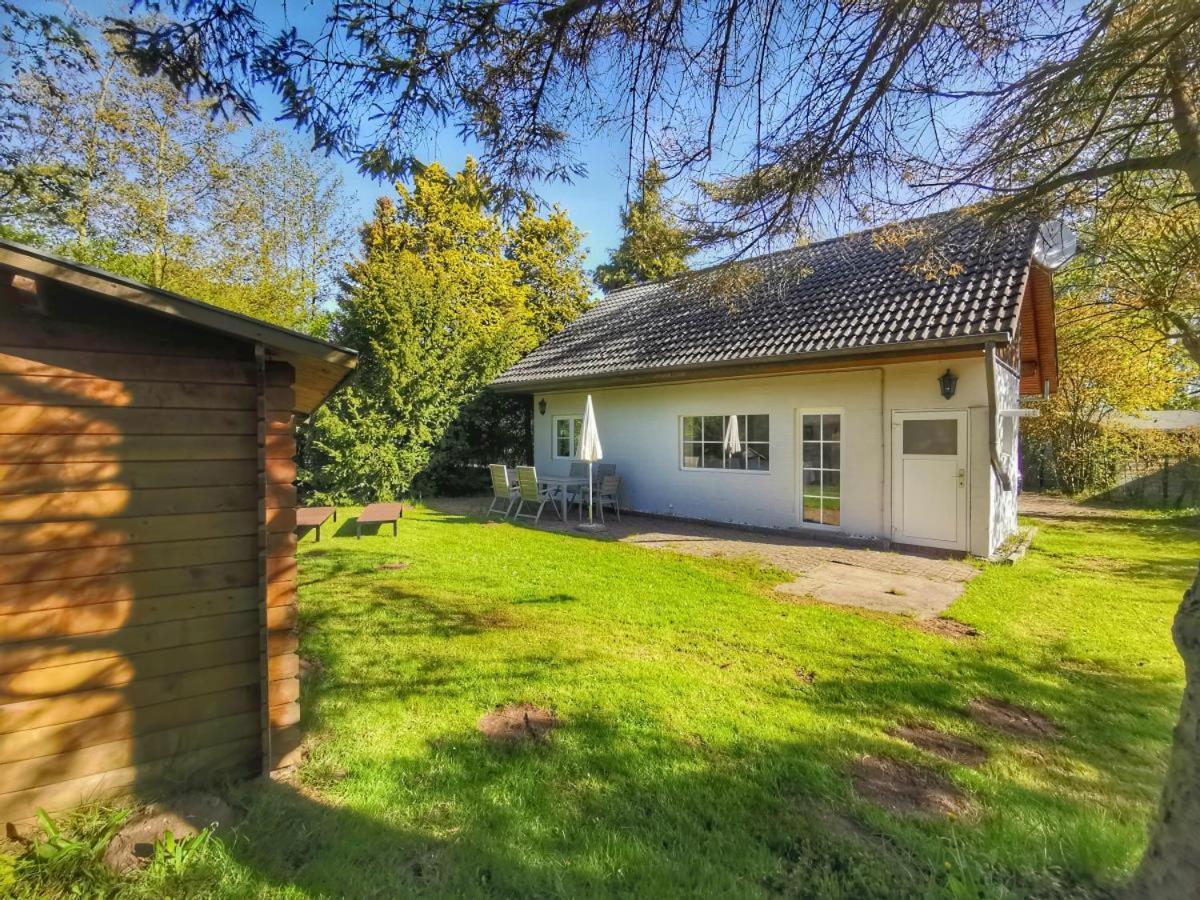 Ferienhaus Im Ulmenweg 2- 6 Personen Haus Hund Ruhige Lage Wlan Villa Niendorf  Exterior photo